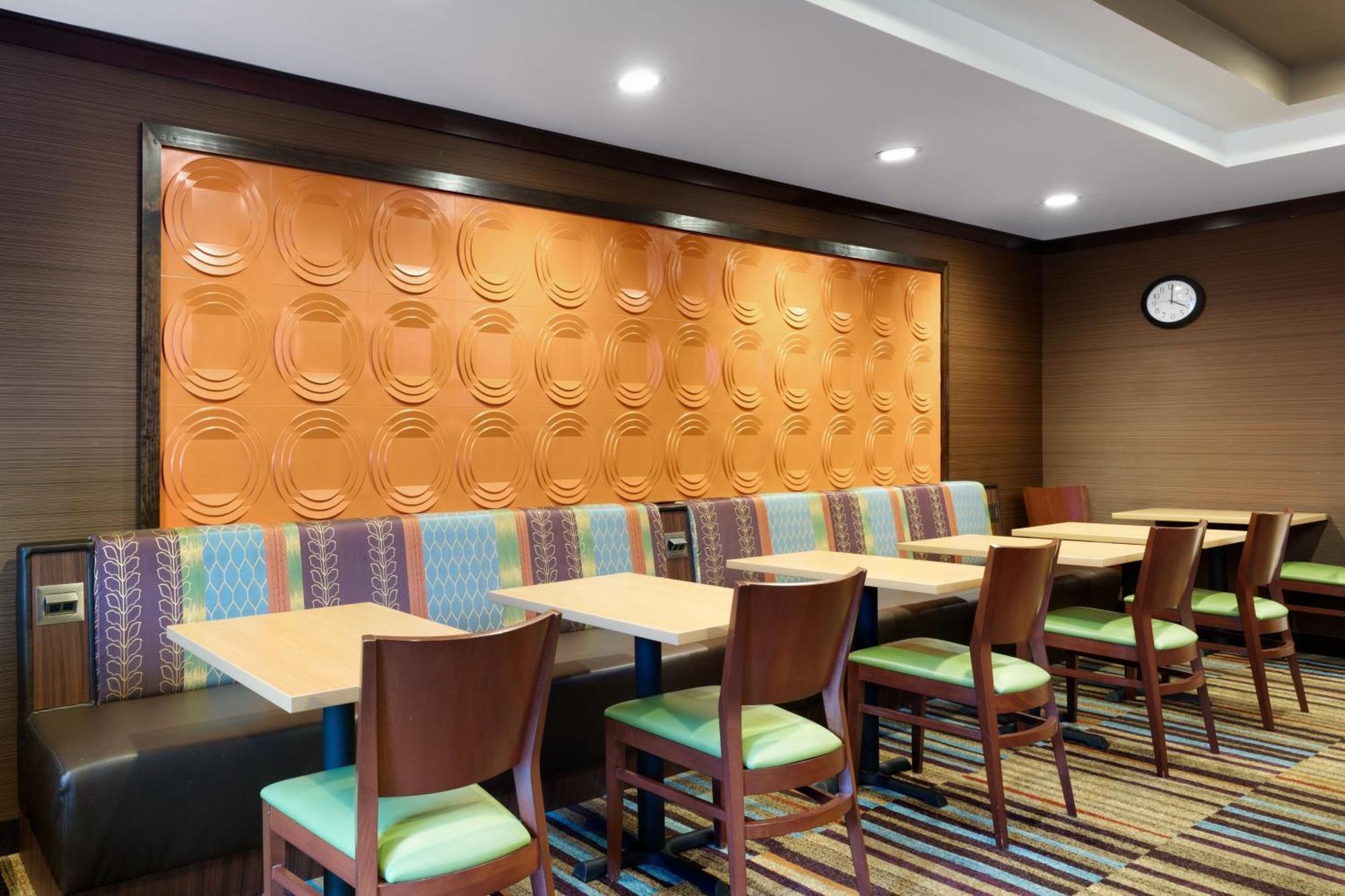 Fairfield Inn By Marriott Lexington Park Patuxent River Naval Air Station Exteriör bild
