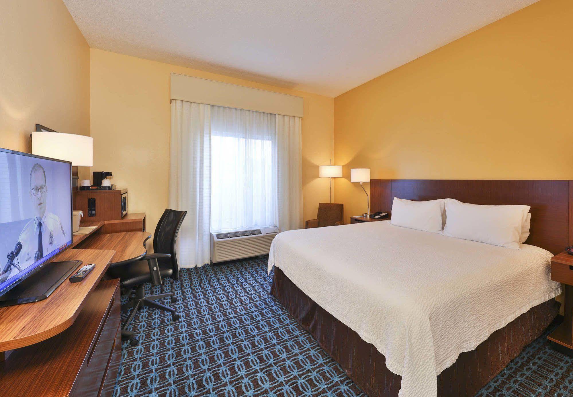 Fairfield Inn By Marriott Lexington Park Patuxent River Naval Air Station Exteriör bild